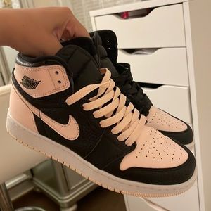 AUTHENTIC Nike High Jordan 1 High Black Crimson Tint